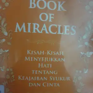 Cover Book of Miracles DR. Bernie S Siegel