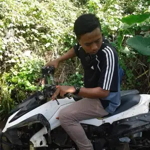 Pertama