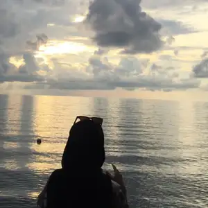 jangann suka berburuk sangka 