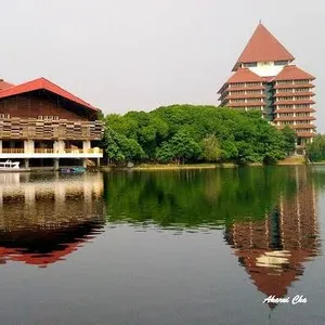 Kesurupan Penunggu Danau UI