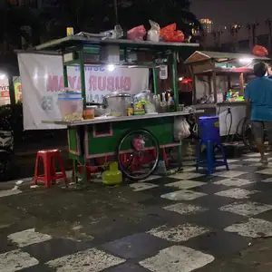 Ngobrol sama temen