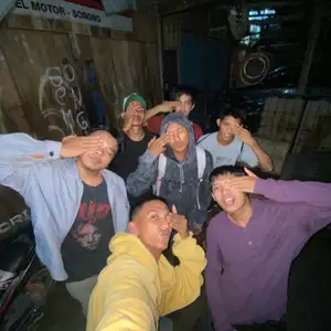 hidup memang kadang kiding