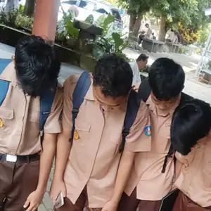Tugas Dari Bu Ami
