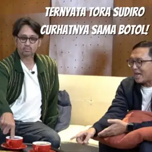 Tora sudiro curhat sama botol!