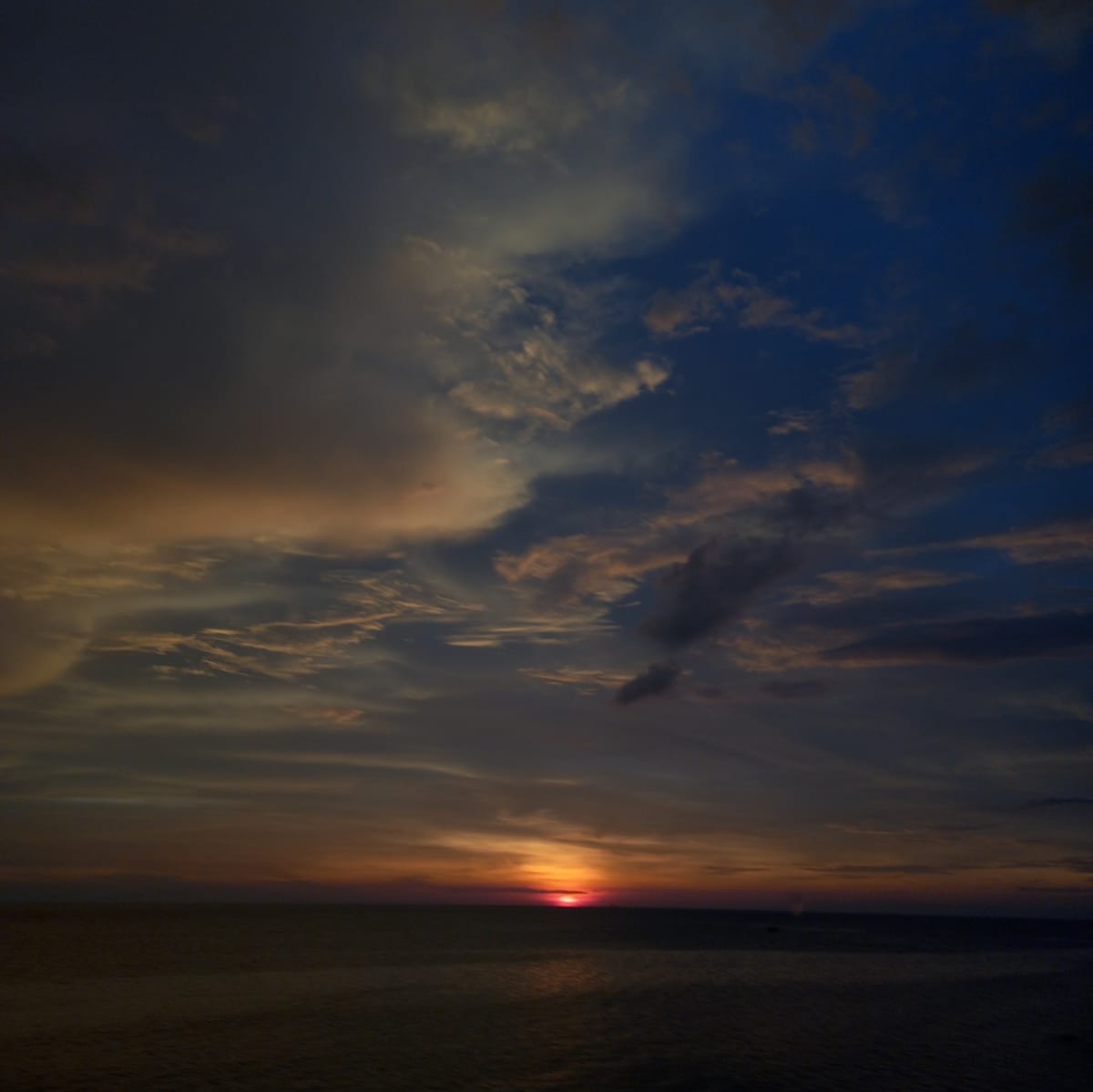 Mengenal Cinta lewat Sang Pencipta