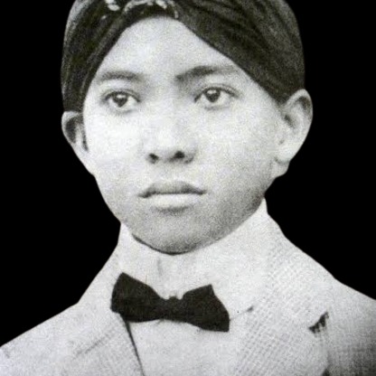 Kisah Bung Karno dan Para Istrinya