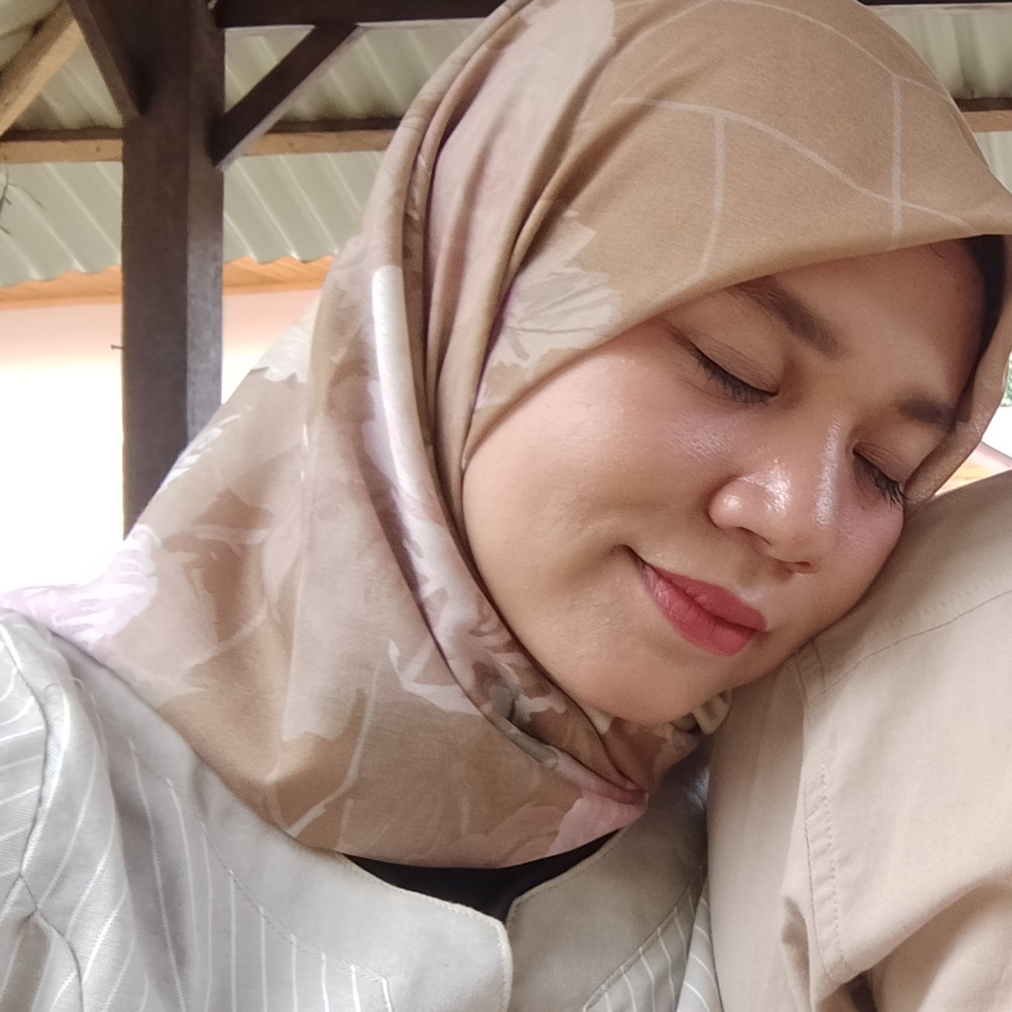 Pernah mengalami masalah yang kepikiran sampe mau ngapain juga gak enak?