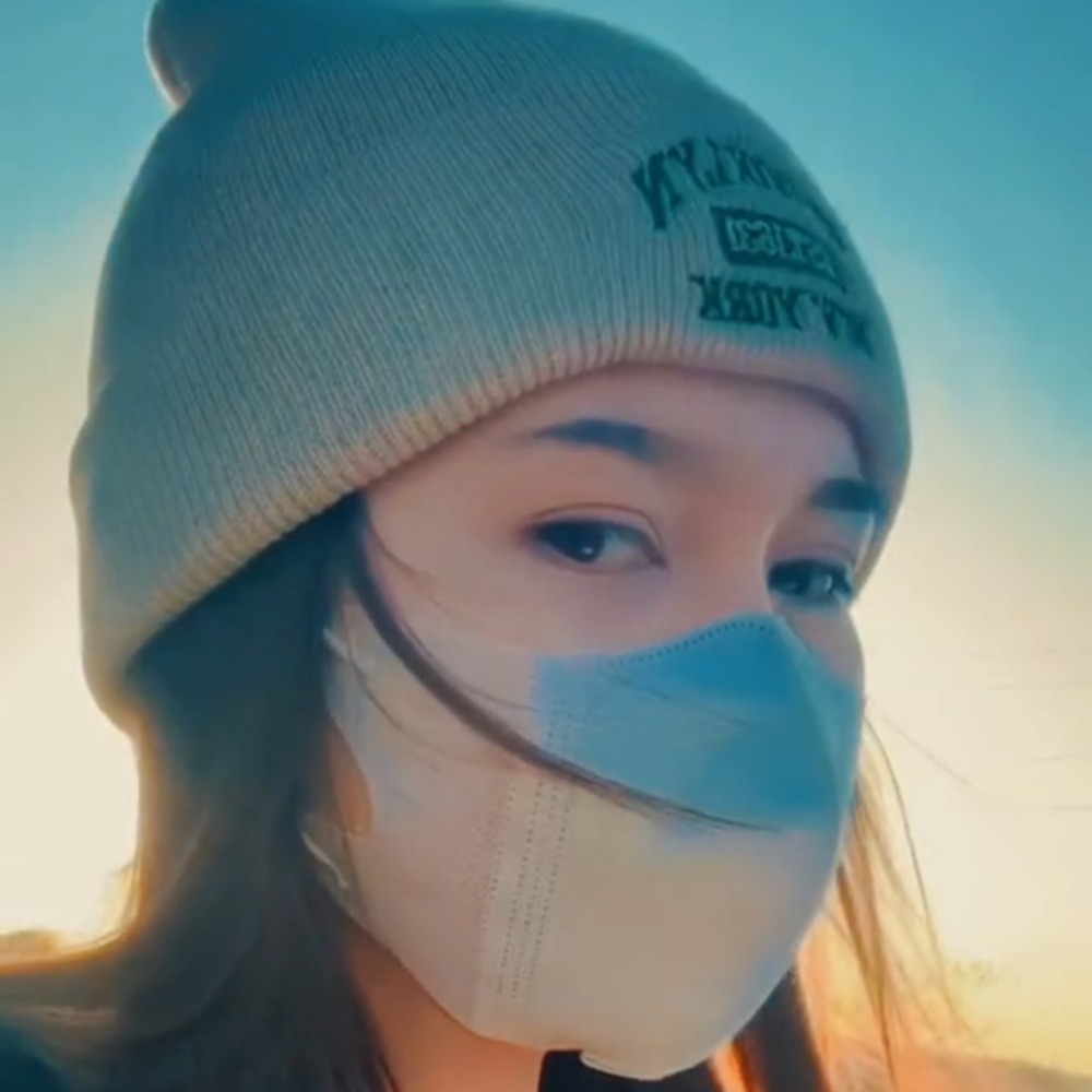 Asing Banget Ya Sekarang