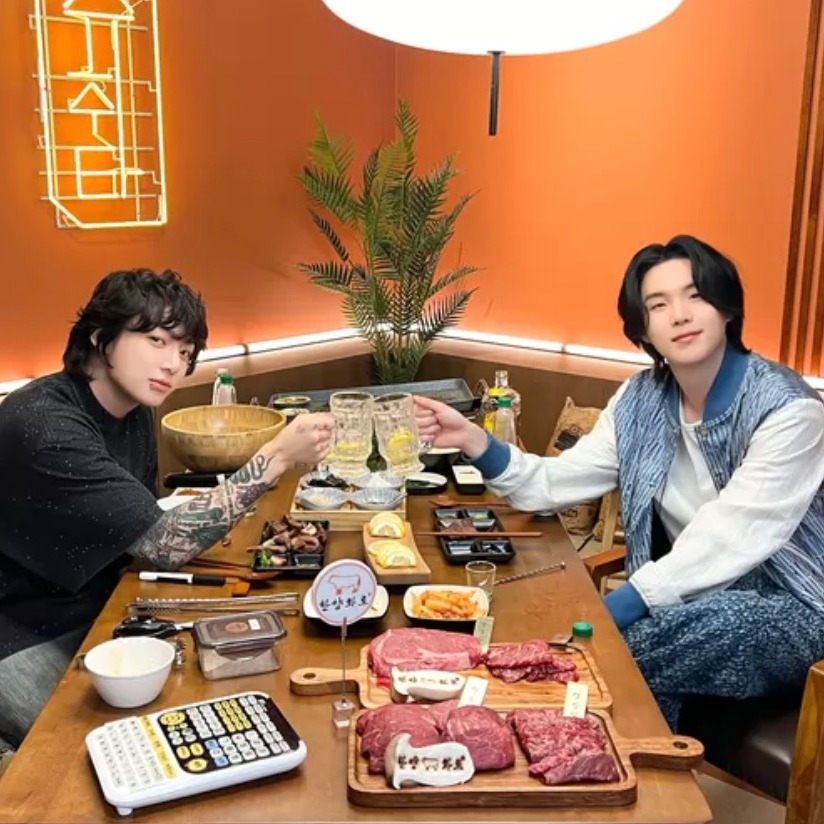 Behind the Stage: Cerita Menarik di Balik Panggung Kpop