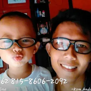 Ular berbisa sedang marah