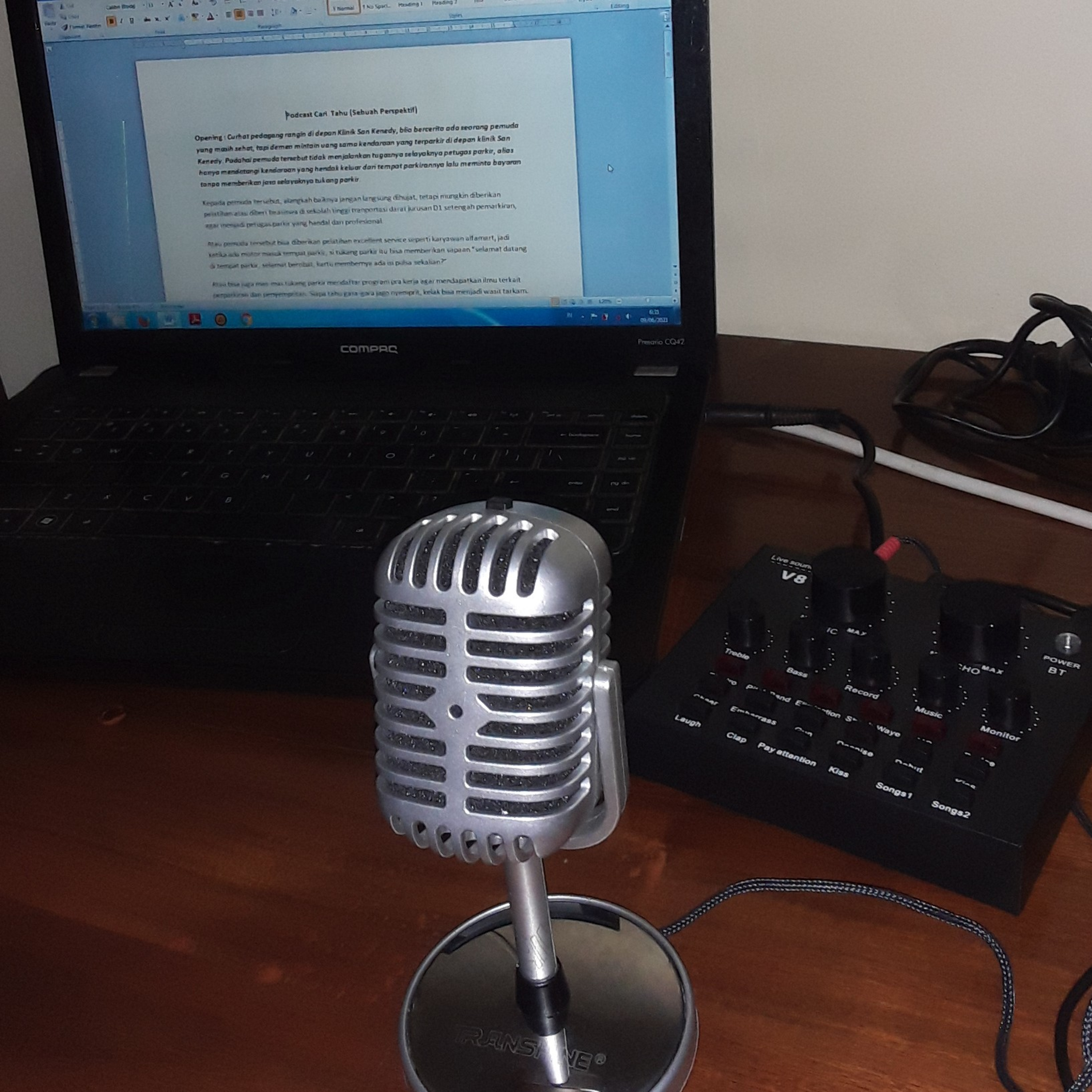 Tukang Parkir Underrated dan Jurusan Sastra Thailand