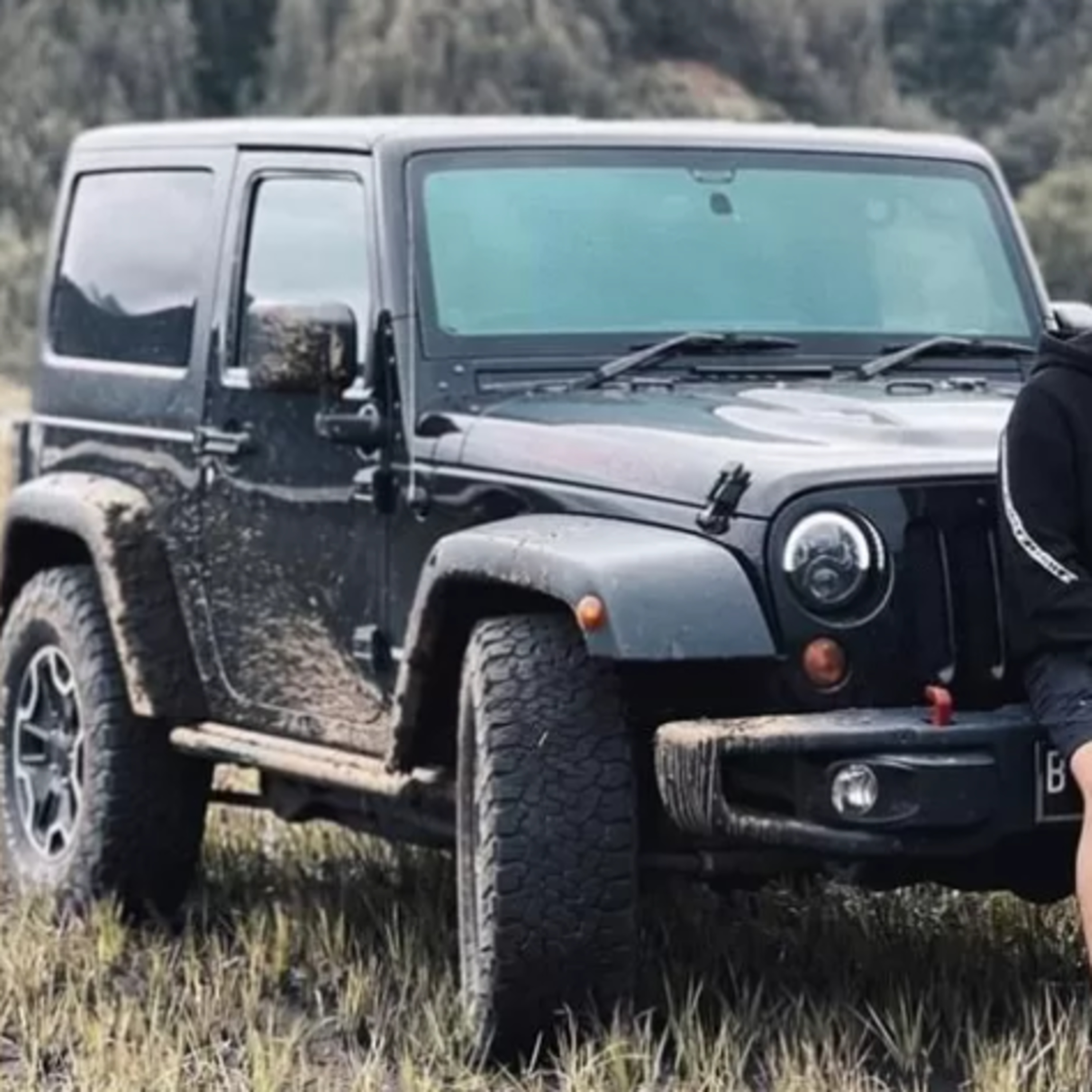 GAMPAR : KATANYA MAS ROCKY, PAJAK ITU BIADAB, KOK BISA?