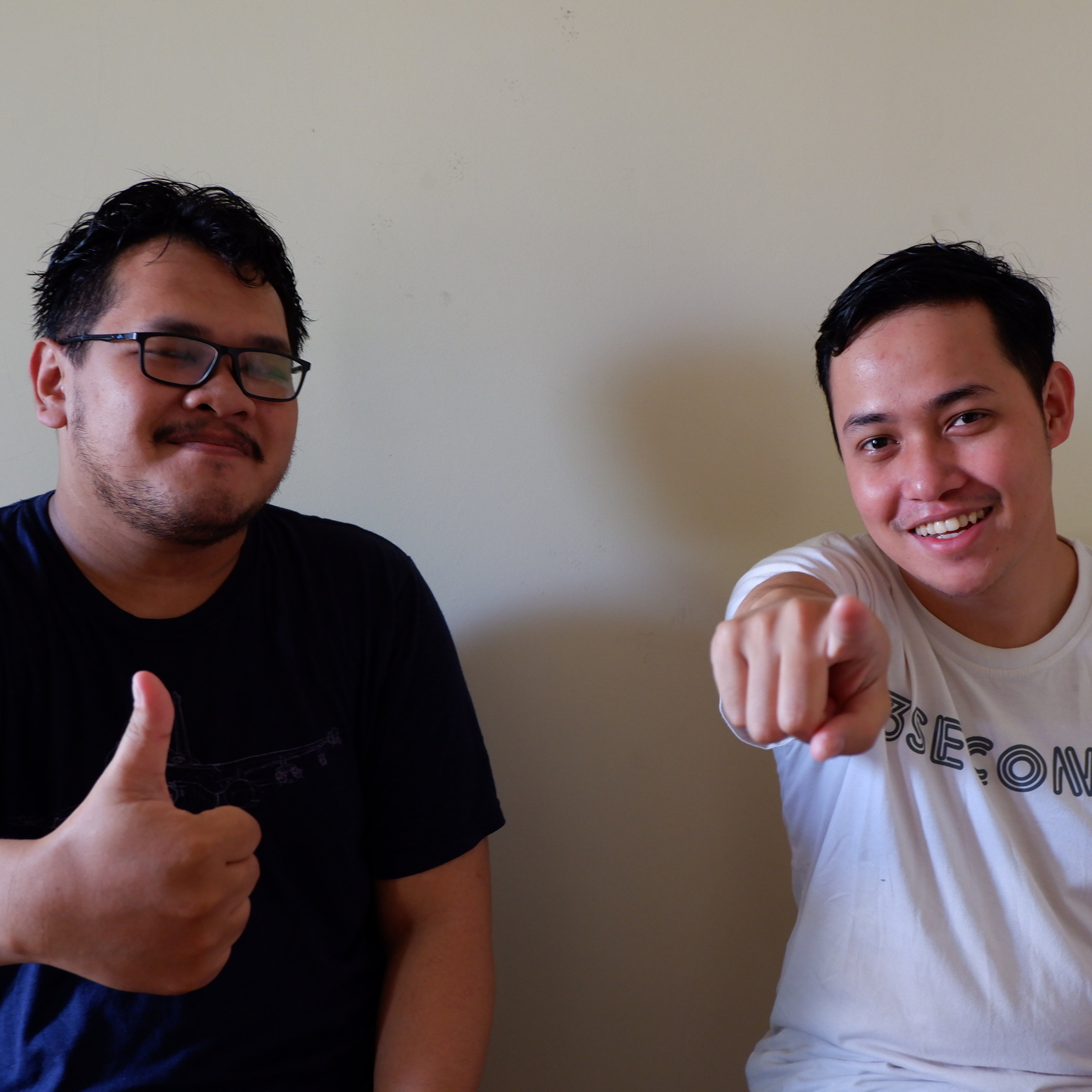 Diskusi Khusus Sejarah - Normalisasi dan Perkembangan Hubungan Indonesia dengan Tiongkok (1990-2004) Aziz ft Devara Bayu Perdana | E : 2