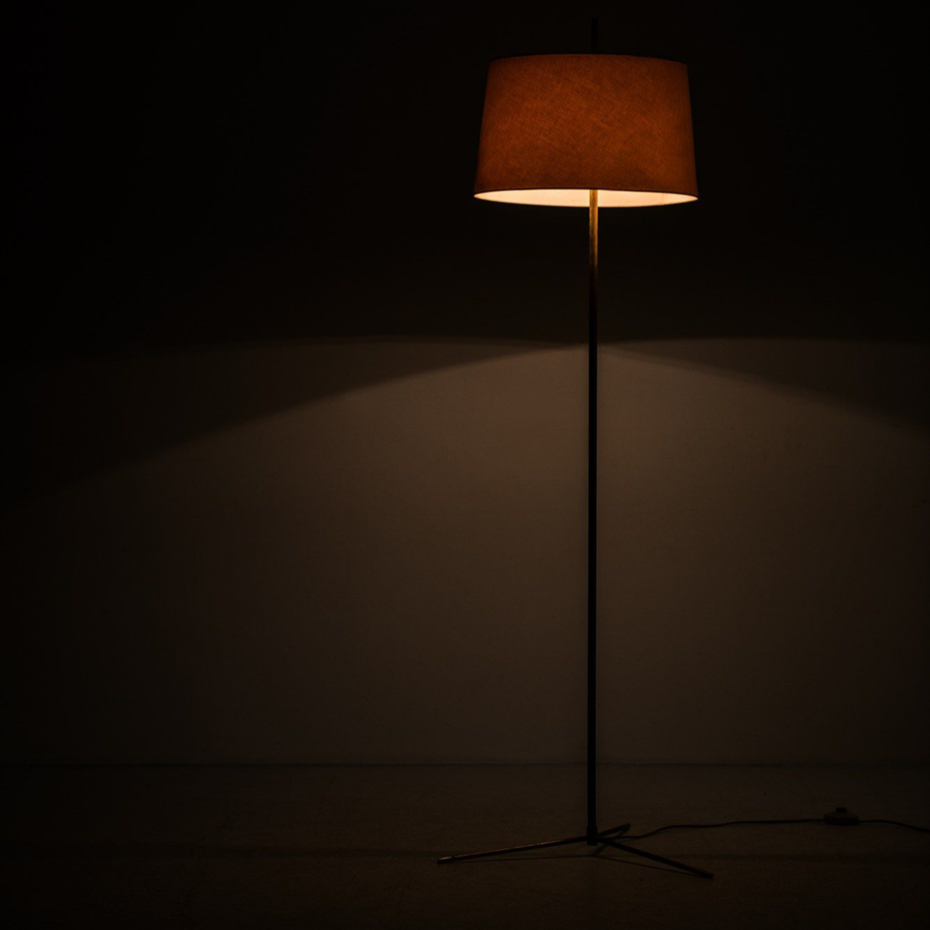 Izinkan Aku Menuliskan Tentangmu Sekali Lagi